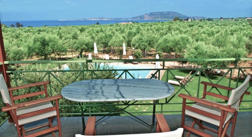 Apartamento Messinian Horizons Marathopoli Exterior foto